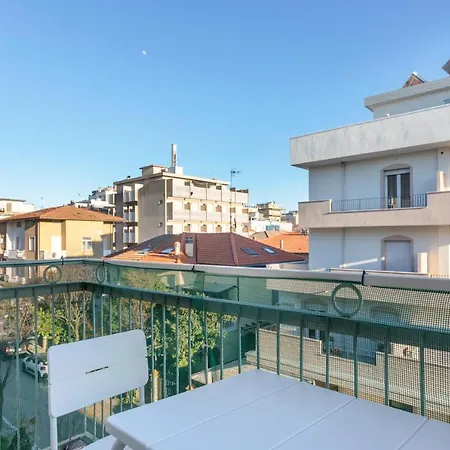 La Dolce Vita Al Mare Apartment